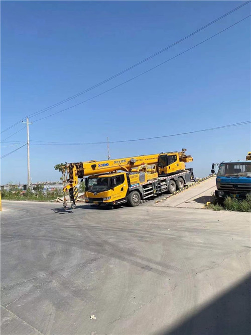 高县吊车作业时，可能会产生哪些额外收费项目？