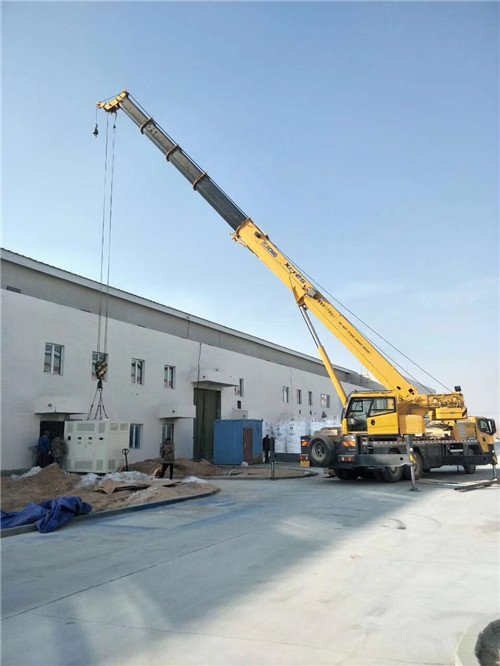 高县“超载就喊停”—— 吊车的 “重量保镖” 技术
